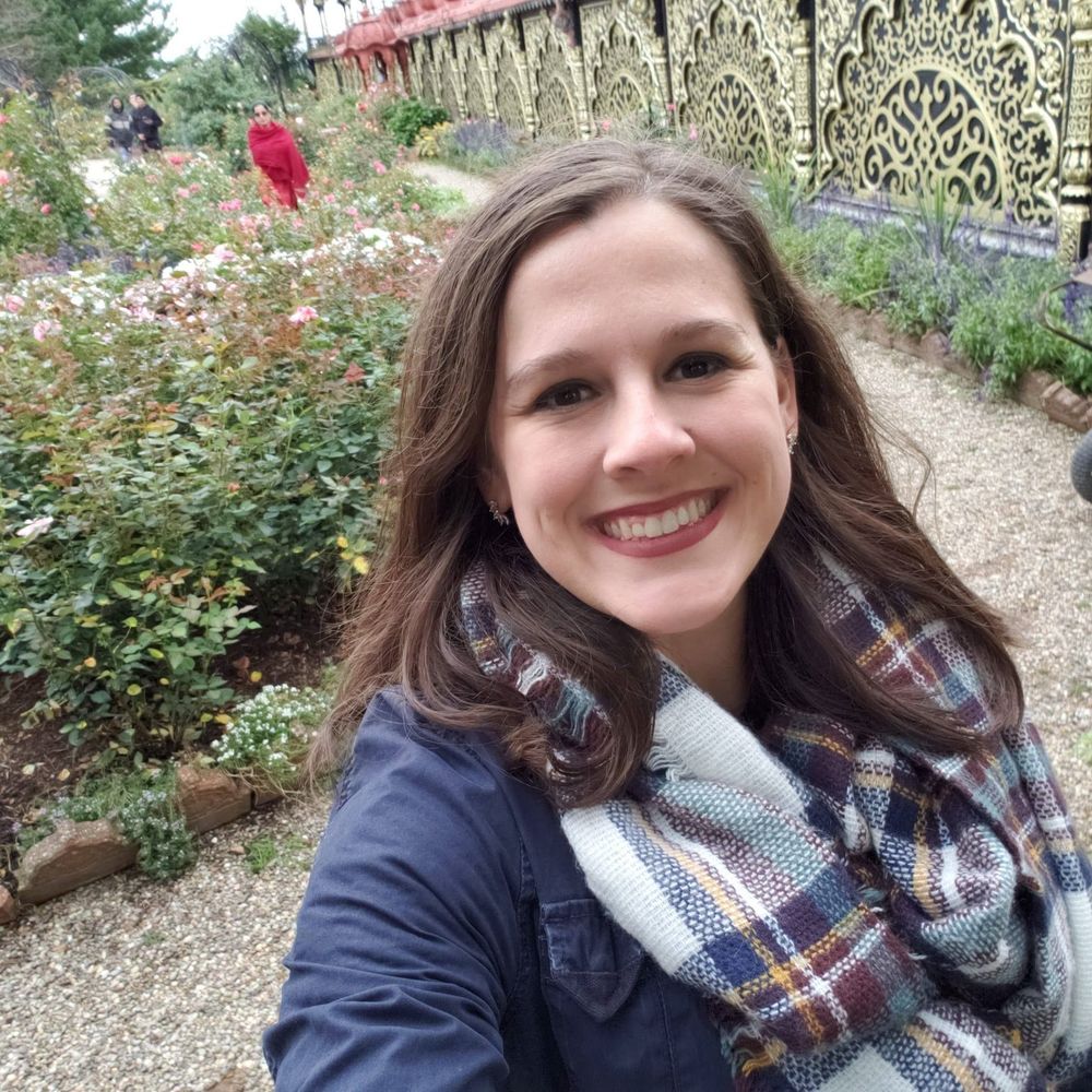 Meet your Posher, Caitlin